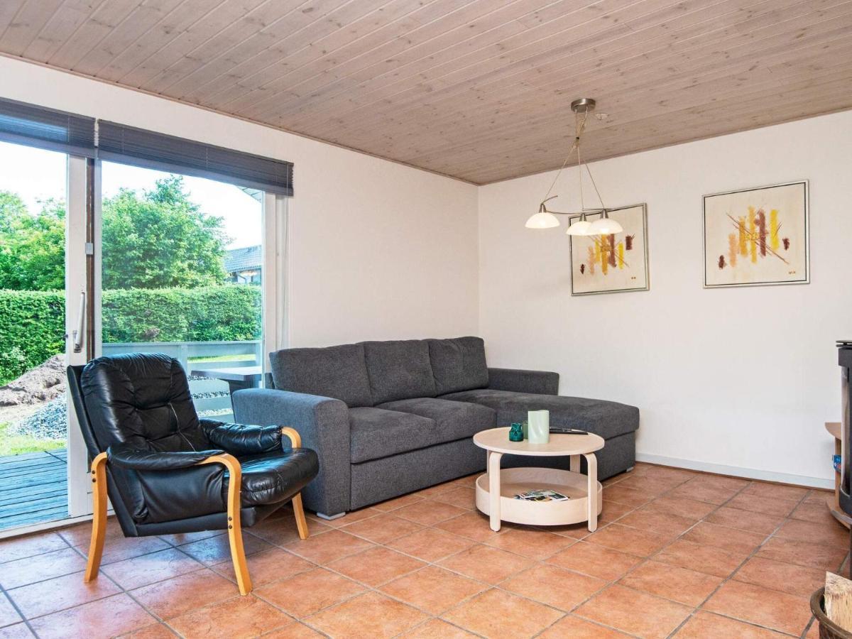 4 Person Holiday Home In B Rkop Børkop Eksteriør bilde